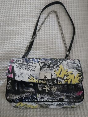 DKNY Graffiti Print Chain Shoulder Bag - Multicolor